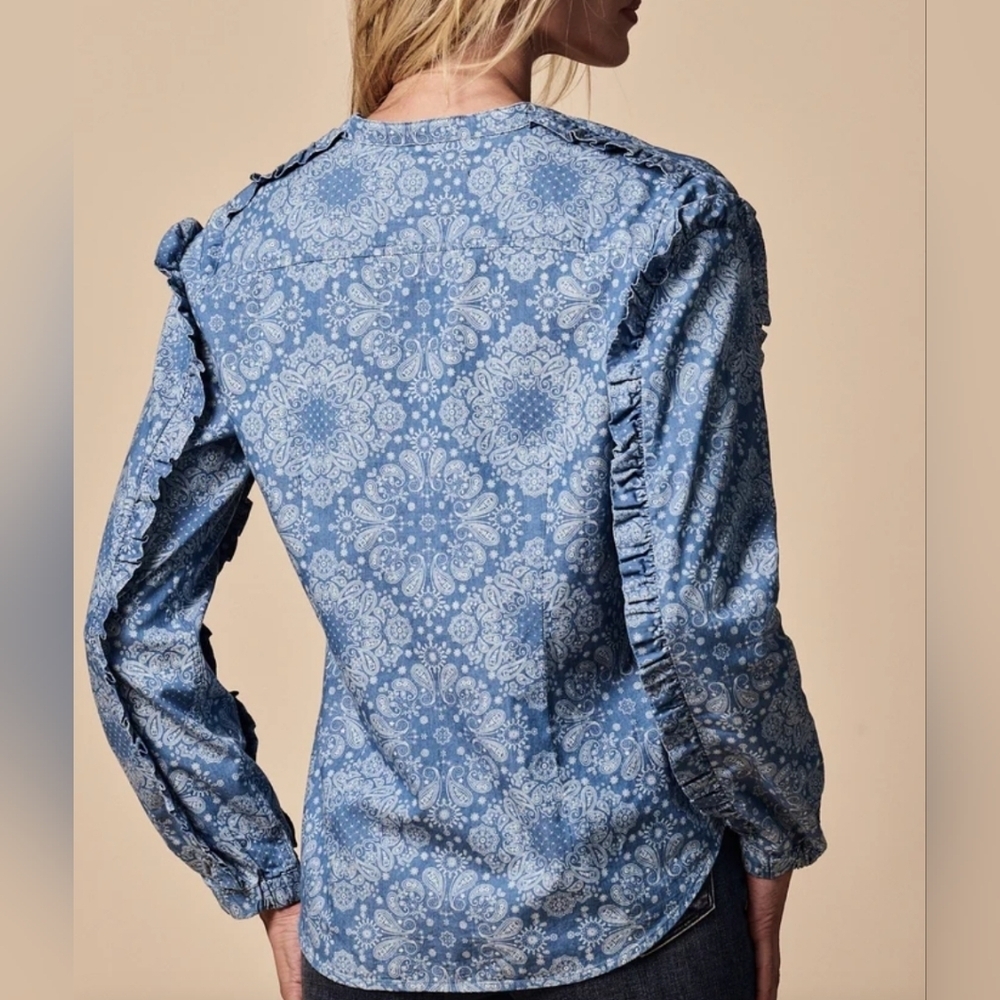 The Shirt by Rochelle Behrens Blue Patterned Button Down Size Small - Picture 2 of 7